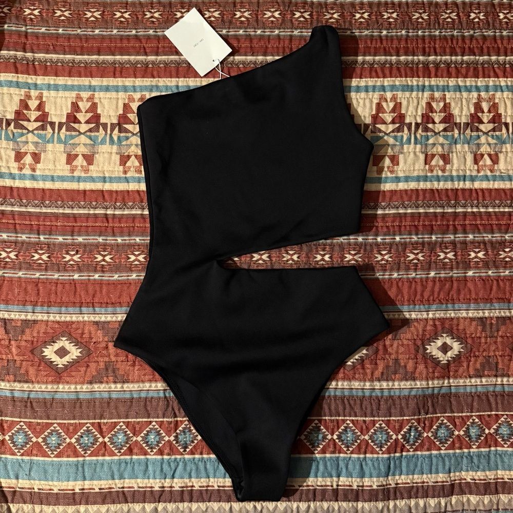 NWT OAK + FORT Elegant Black bodysuit size small